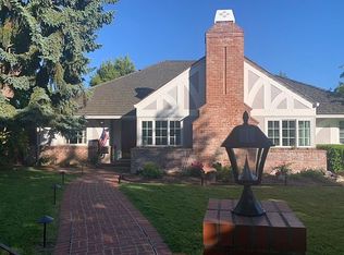 999 Edgewood Rd, Redwood City, CA 94062