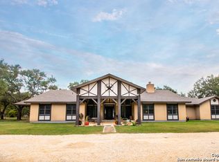 213 County Road 7723, Natalia, TX 78059