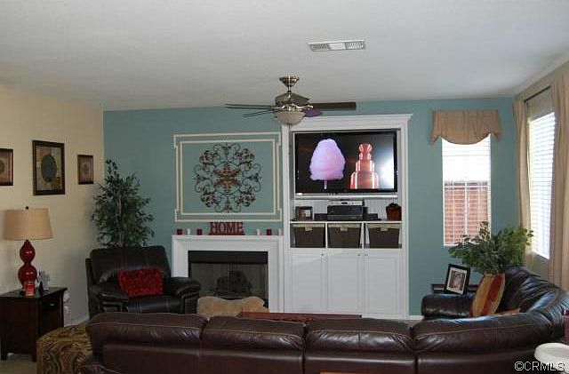 2nd image of 45713 Sierra Ct