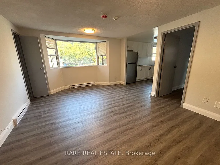 99 Bellevue Ave #4 — Photo 2
