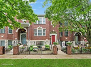 1109 Gilbert Ave, Downers Grove, IL 60515