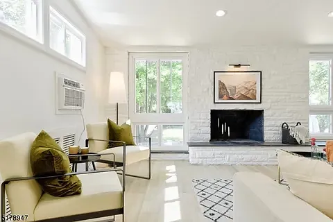 571 Boulevard #1 Photo 1