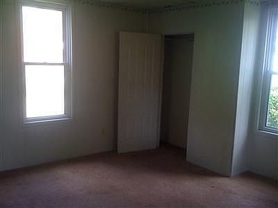 2nd image of 315 W 5th St