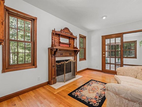 4th image of 4455 N Ehlers Rd