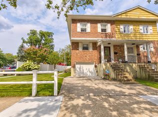 5703 Cloverdale Blvd, Bayside, NY 11364