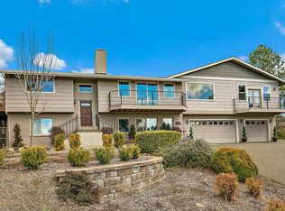 1382 Highcrest Dr, Medford, OR