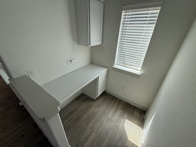 1106 Arborwood Dr — Photo 22