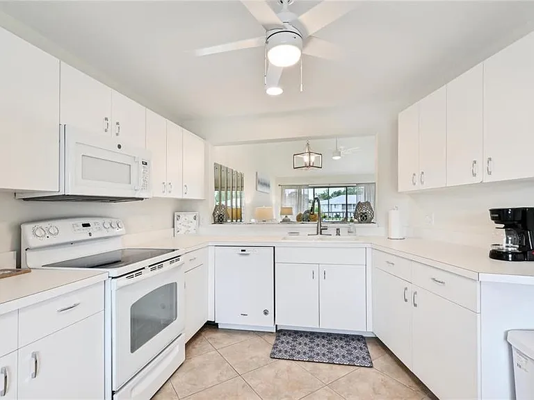 515 Gabriel Cir #1910 — Photo 10