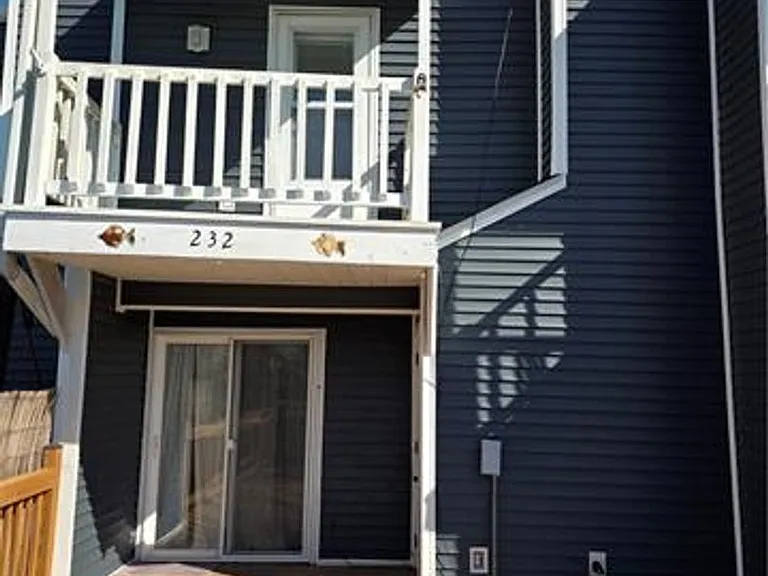 232 Marina Dr — Photo 11