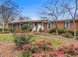3606 Squirewood Dr, Clemmons, NC 27012