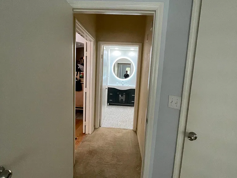 100 4th Ave S #229 — Photo 18