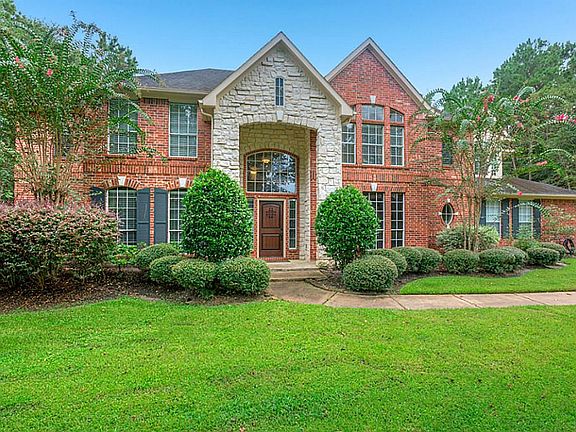 2nd image of 33303 White Oak Ct