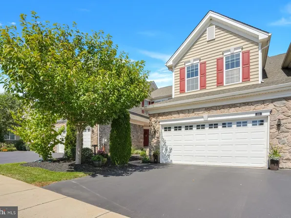 212 Hopewell Dr, Collegeville, PA 19426