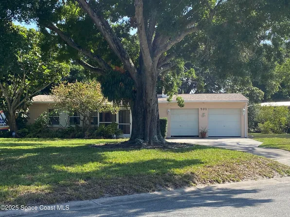 701 Lund Cir, Melbourne, FL 32901