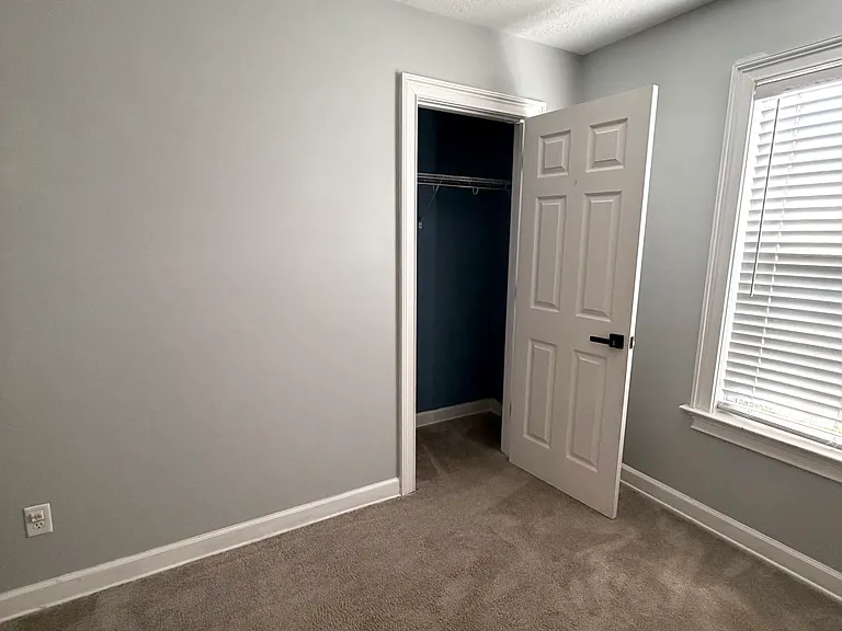 6085 Village West Ln — Photo 15