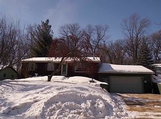 390 Woodcrest Ln, Milton, WI 53563