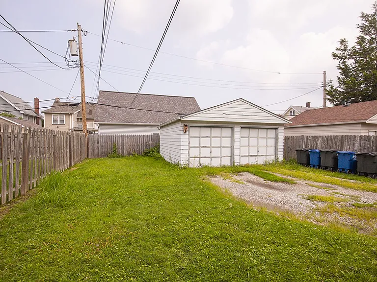 13416 Harlon Ave — Photo 21