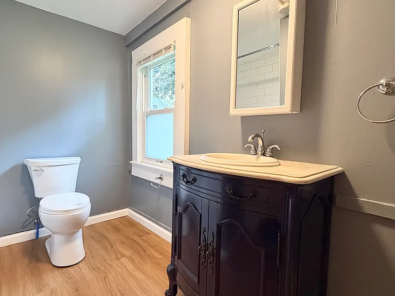 236 Bird Ave #3 — Photo 5