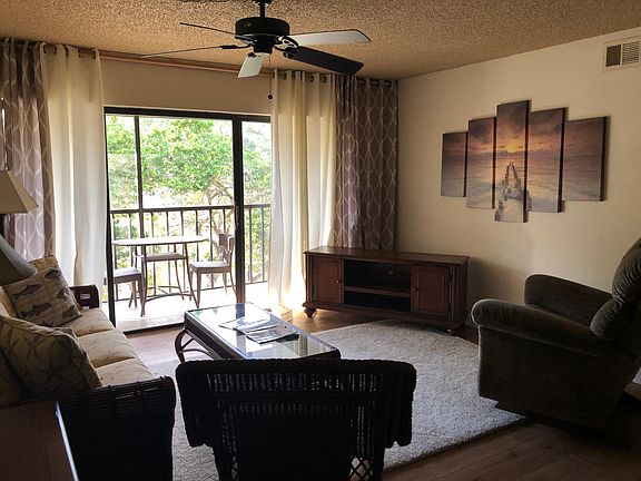 5th image of 19505 Quesada Ave #M