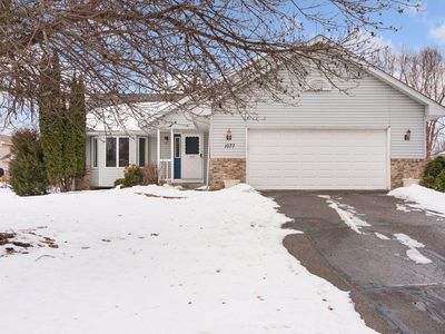 1077 Bonnieview Dr, Woodbury, MN, 55129