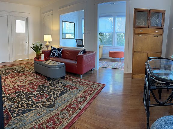 2nd image of 2309 Pacific Ave #1
