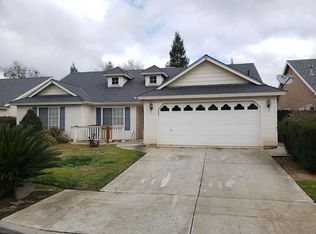 2298 E Quincy Ave, Fresno, CA