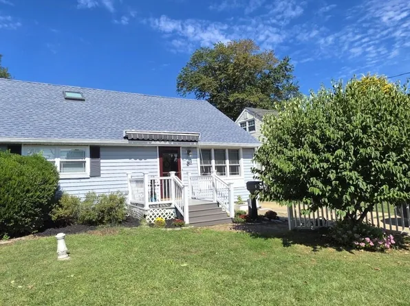 15 Washington Avenue, Leonardo, NJ 07737