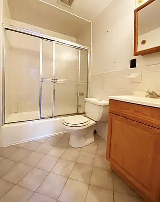 Rented by Avenues Real Estate | media 4