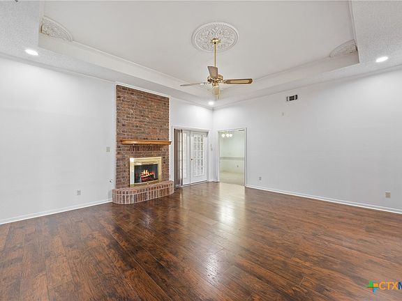 5th image of 1502 Bowen Ave
