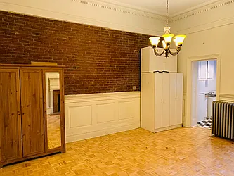 Rented by Ready Group