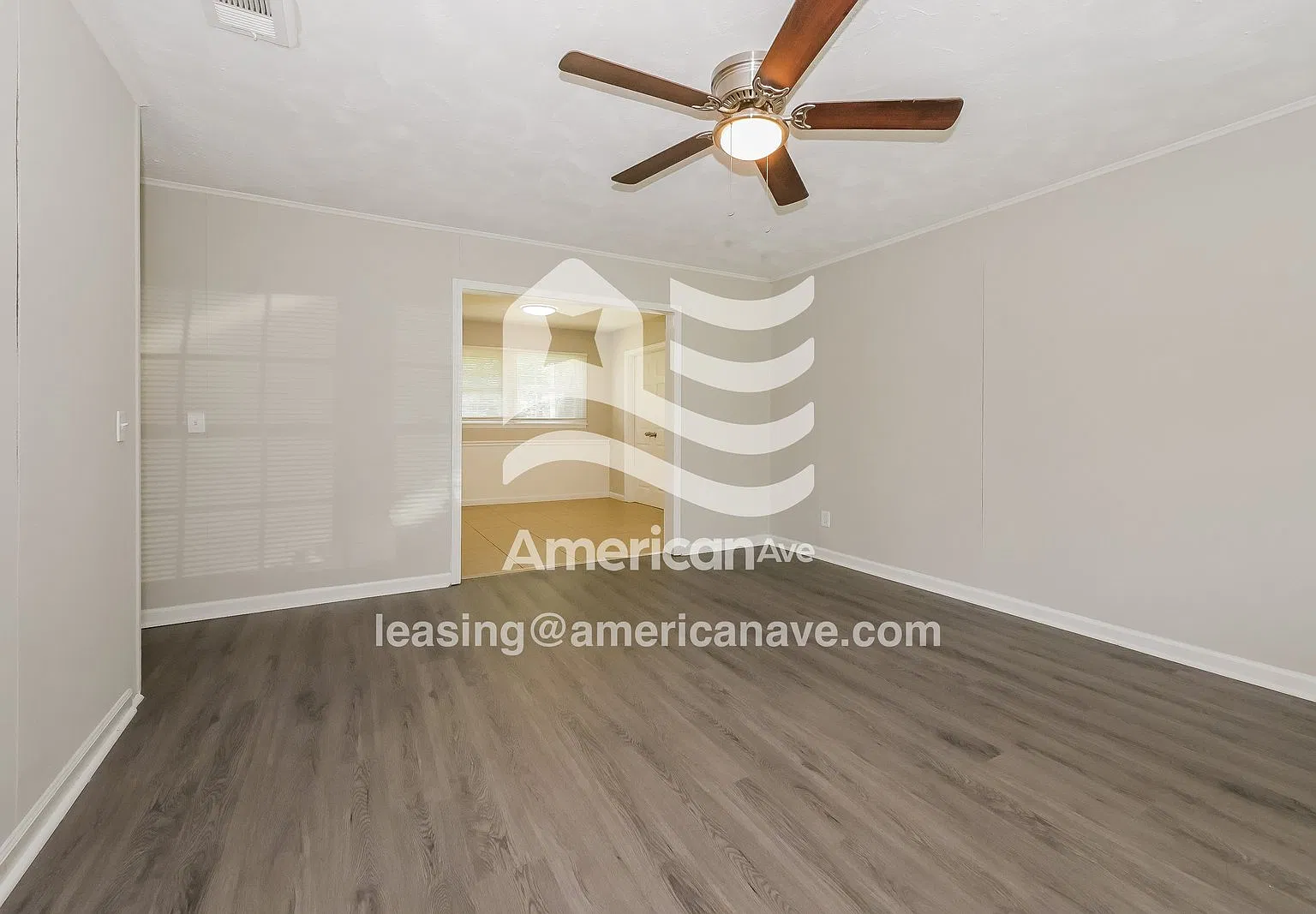 3 bed, 1.0 bath, 967 sqft, $1,149 — Photo 4