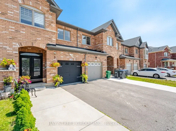 20 Davenfield Cir, Brampton, ON L6P 4L9