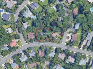 148 Alpine Dr, Closter, NJ 07624