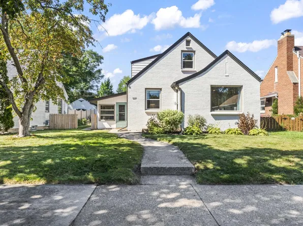 3711 South 3rd STREET, Milwaukee, WI 53207