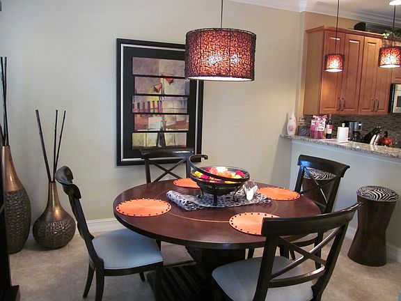 4th image of 9106 Chula Vista St Unit 11501