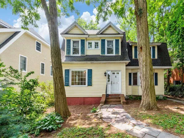 240-50 Poplar Street, Douglaston, NY 11363