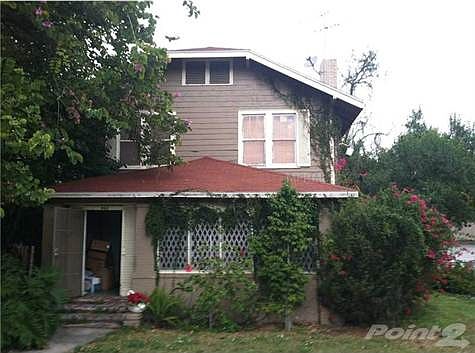 2nd image of 802 E Virginia Ave
