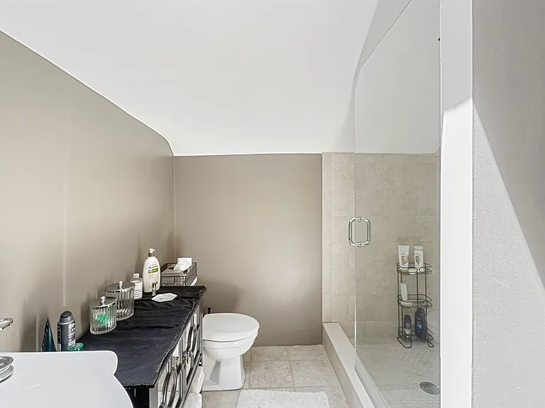 80 Westmoreland St #2 — Photo 23
