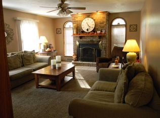 6429 New Castle Rd, Lowellville, OH 44436