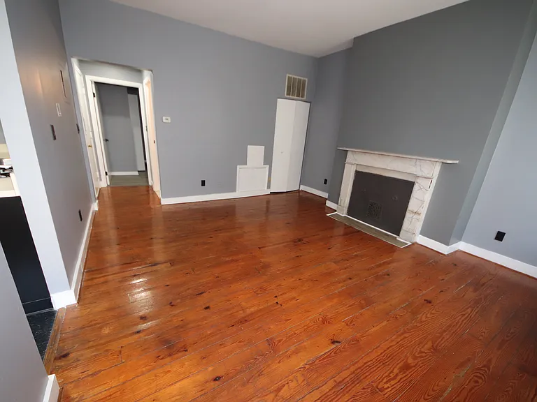 19 E Centre St #5 — Photo 6