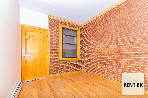 Rented by RENTBK LLC | media 7