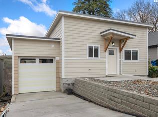 307 E Thorn St, Colfax, WA 99111