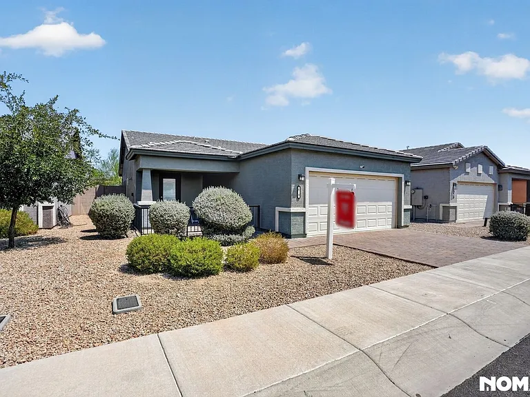 524 W Harwell Rd — Photo 28