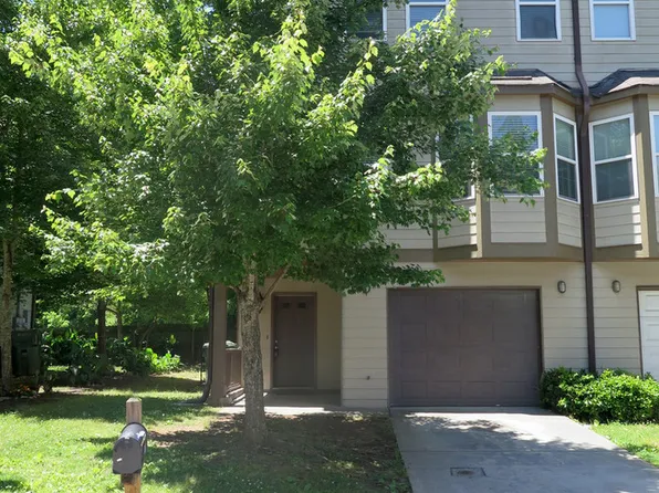 746 Prince Pl NW, Atlanta, GA 30318