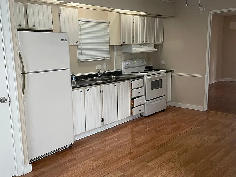 214 Neely Rd — Photo 4