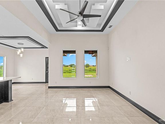 5th image of 3010 E Tamarindo Ave