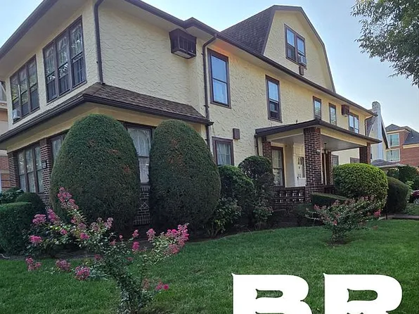 2202 Avenue House Brooklyn Ky, Brooklyn, NY 11210