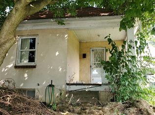 535 Chestnut St, Springdale, PA 15144