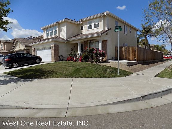 3rd image of 297 Glenhaven Dr