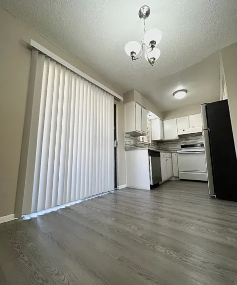 La Estancia Apartments — Photo 58